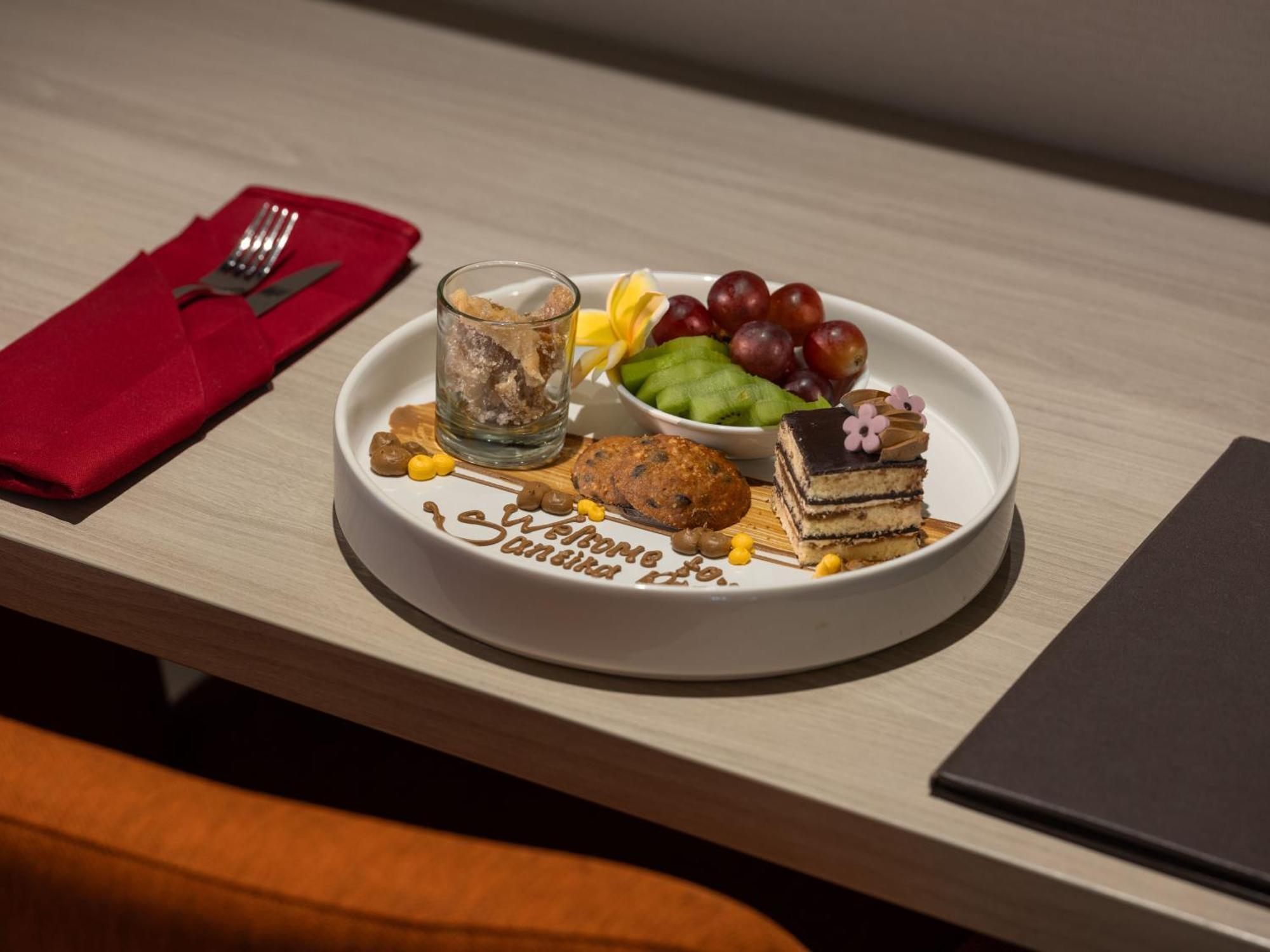 Hotel Santika Premiere Gubeng Surabaya Ngoại thất bức ảnh