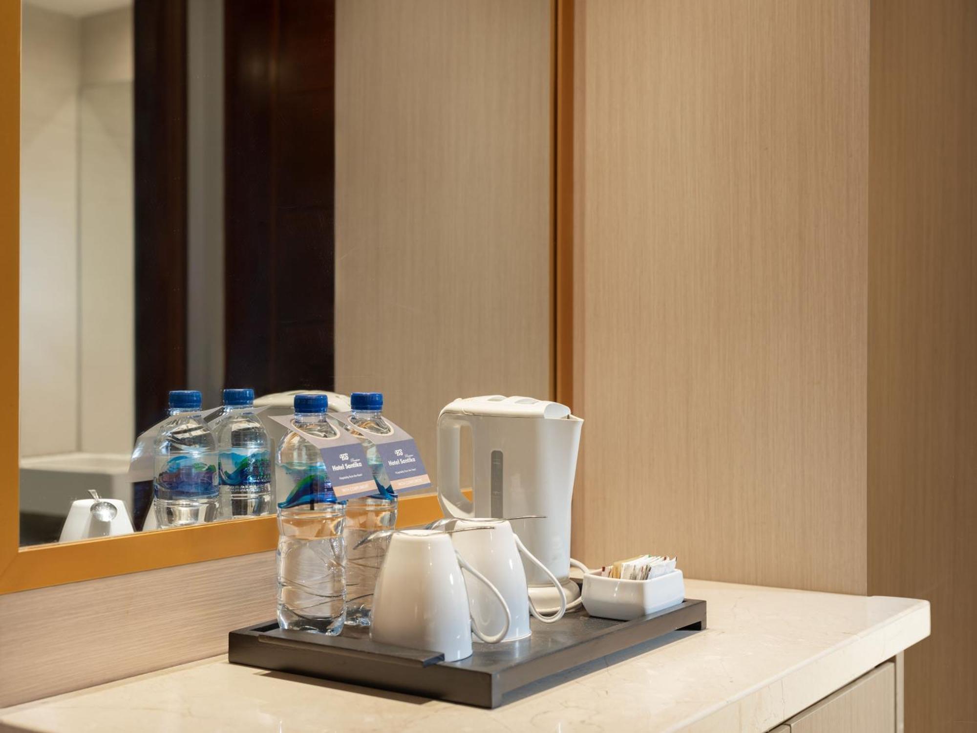 Hotel Santika Premiere Gubeng Surabaya Ngoại thất bức ảnh