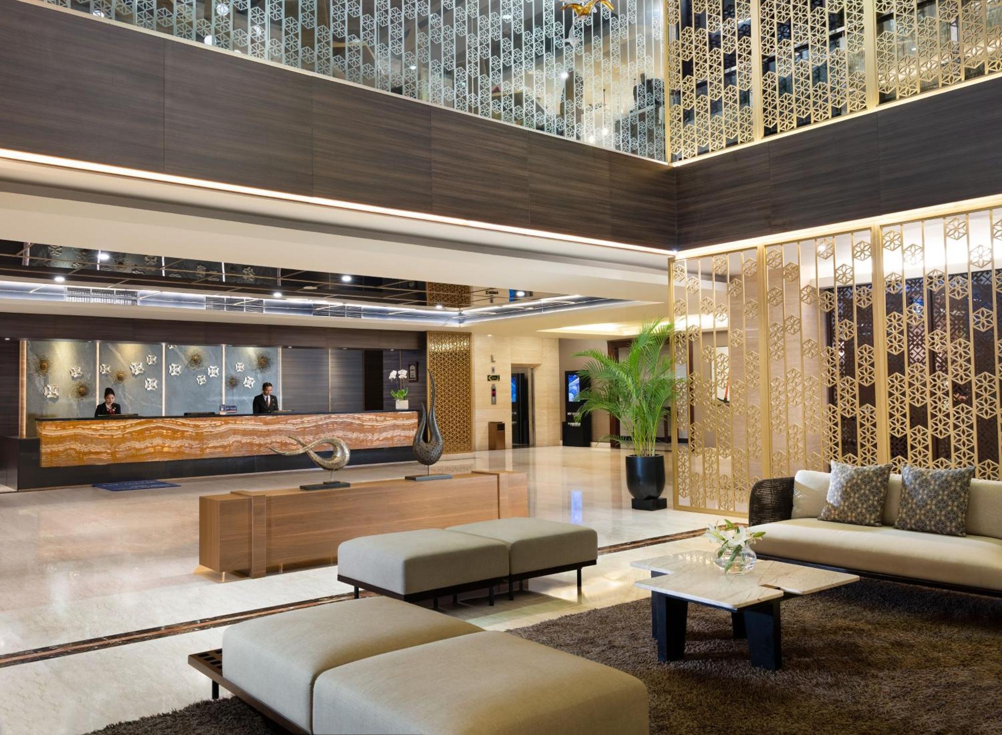 Hotel Santika Premiere Gubeng Surabaya Ngoại thất bức ảnh